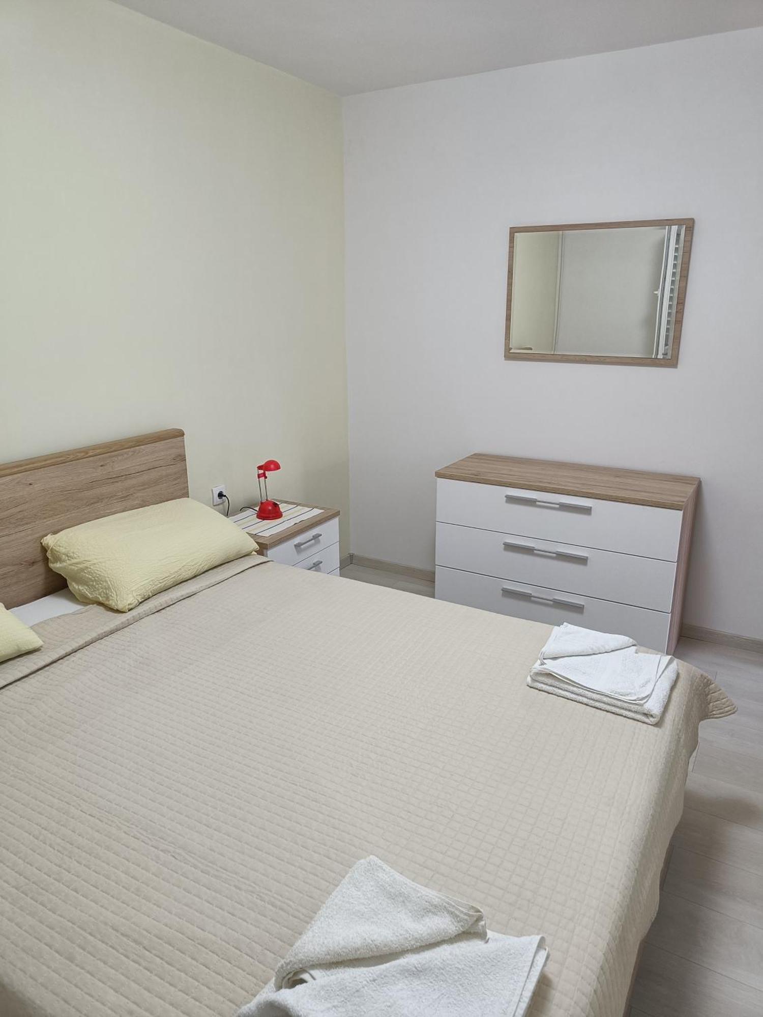 Apartments Vukas ルンバルダ エクステリア 写真